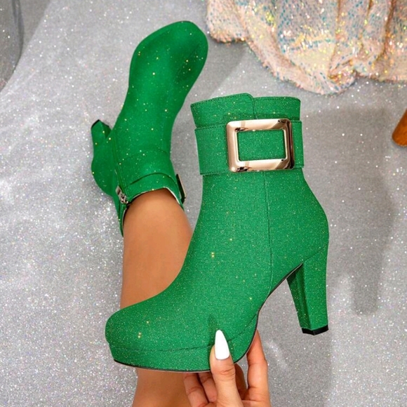 Plus Size Women Ankle Boots With Waterproof Platform, Round Toe Mid-Calf Boot - Picture 4 of 5